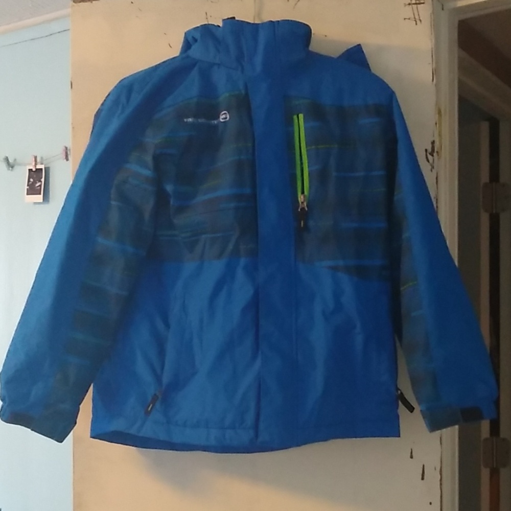 Boy's Free Country Winter Ski Coat Size M (10/12)